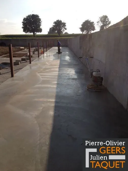 Polissage dalle en béton (11)webp